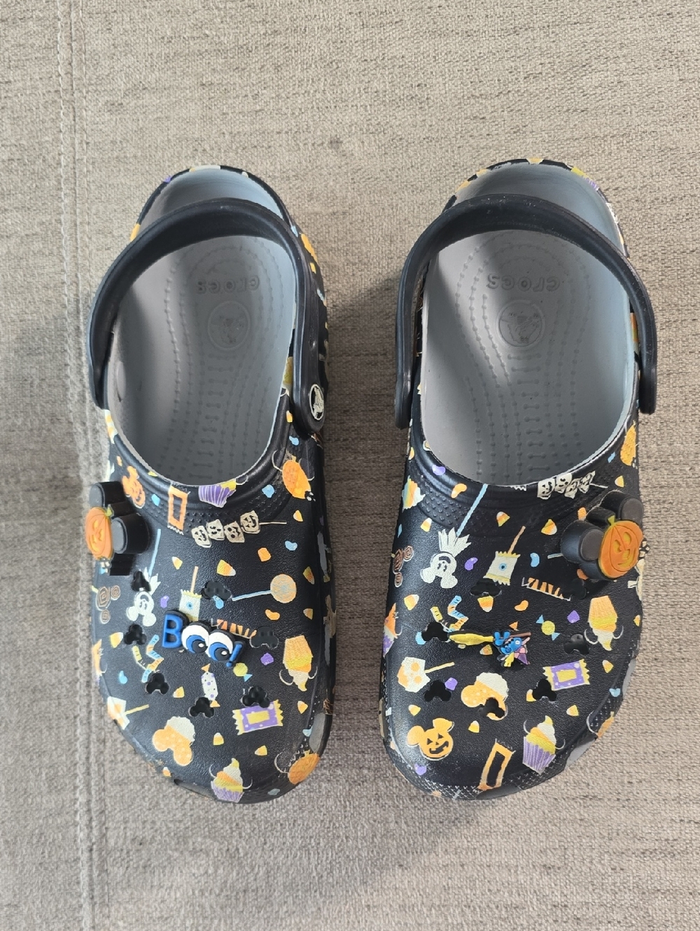 Disney Halloween Crocs 2020 With Charms